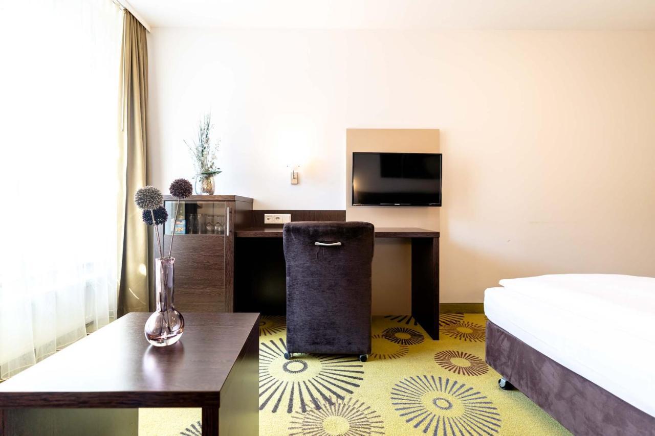 Altstadthotel Guesthouse Die Galerie Ингольштадт Экстерьер фото