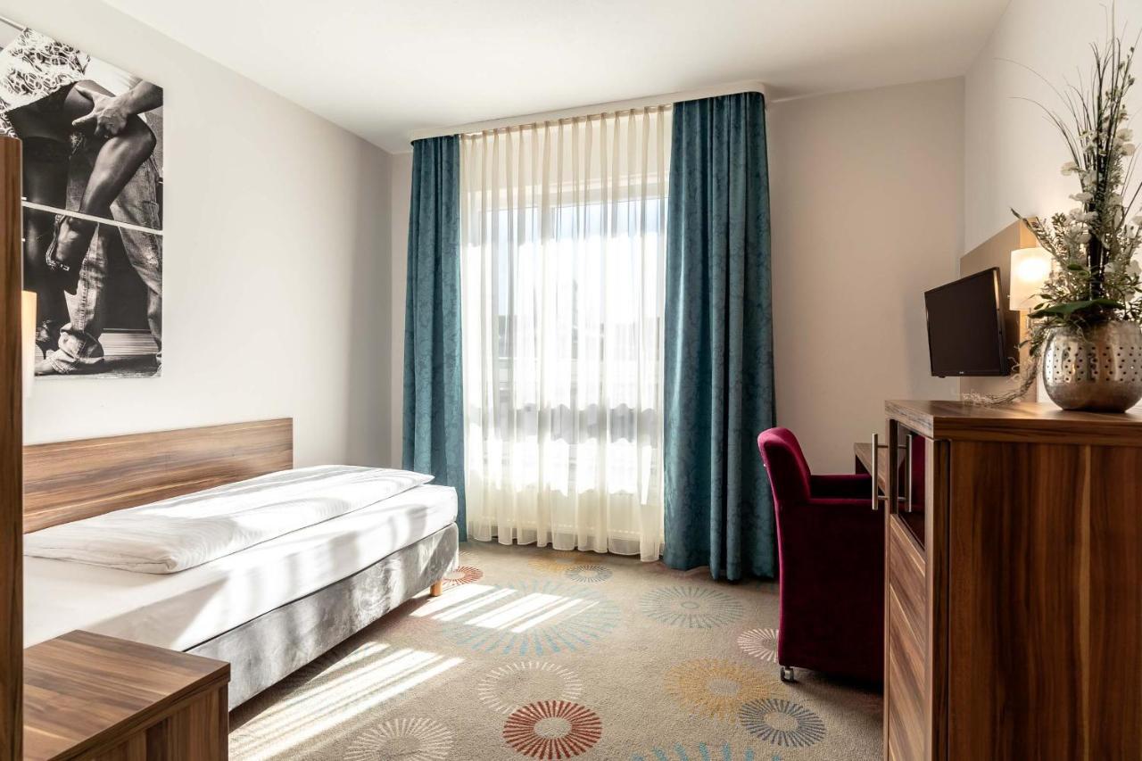 Altstadthotel Guesthouse Die Galerie Ингольштадт Экстерьер фото
